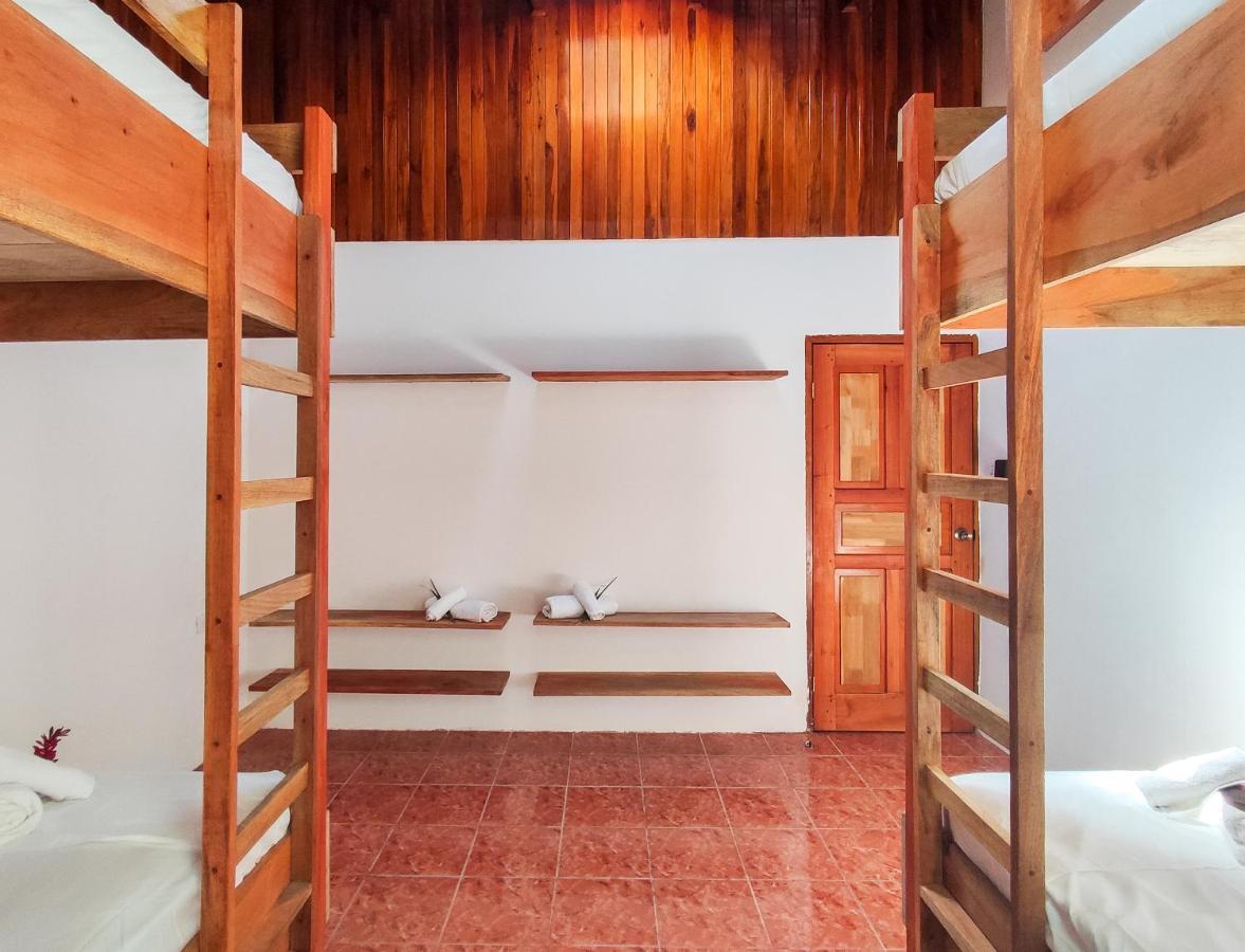 Ico Living Hostel Playa Santa Teresa  Экстерьер фото